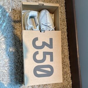 Adidas Yeezy Boost 350 V2 in Light Gray, Cloud White
